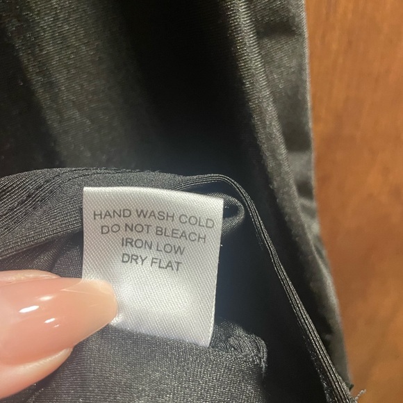 NWT Elegant Classy Curvy Sexy Satin Stretchy Black Bodycon Midi Dress size Large - Picture 12 of 15